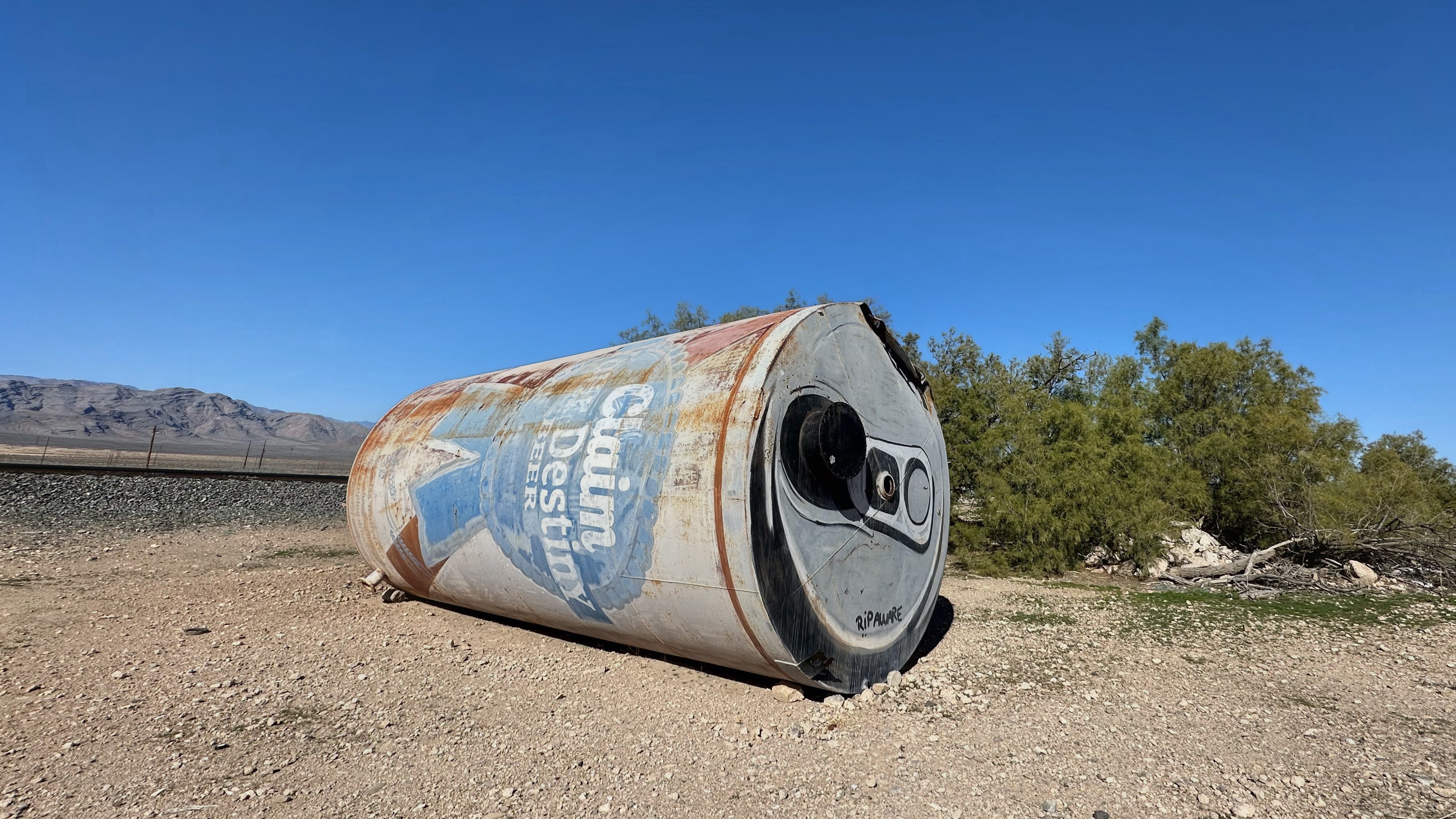 giant beer can